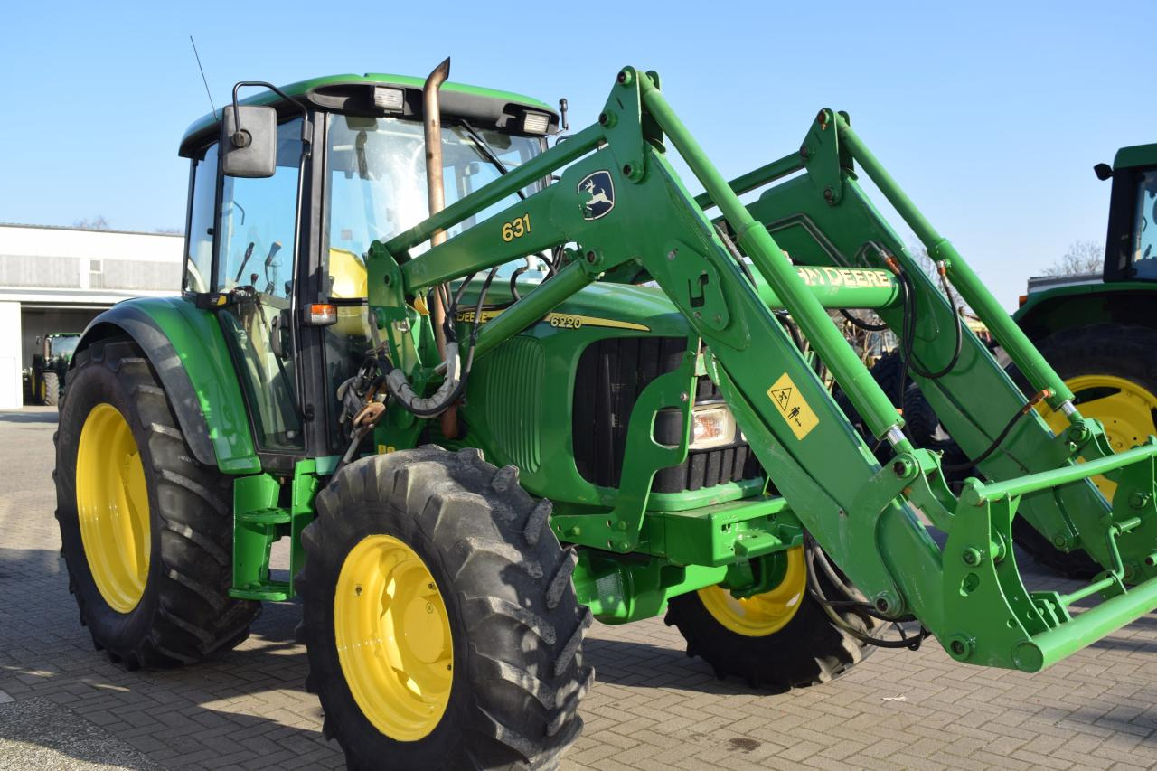John Deere 6220 - جرار: صور 3 John Deere 6220 - جرار: صور 3