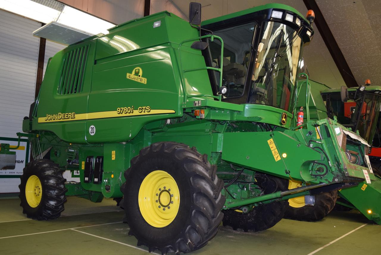 John Deere 9780 i CTS HM - حصادة شاملة: صور 2 John Deere 9780 i CTS HM - حصادة شاملة: صور 2