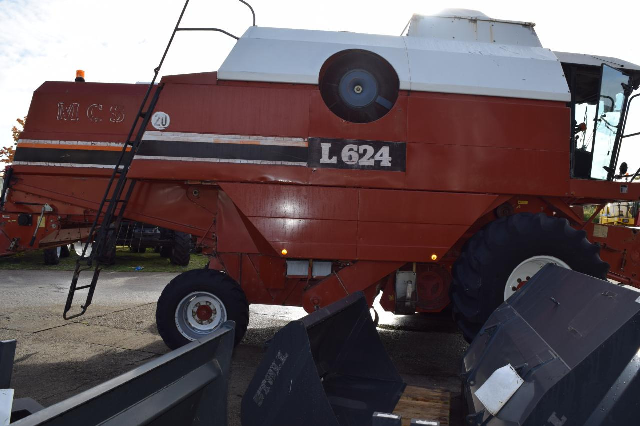 Laverda L624 - حصادة شاملة: صور 3 Laverda L624 - حصادة شاملة: صور 3