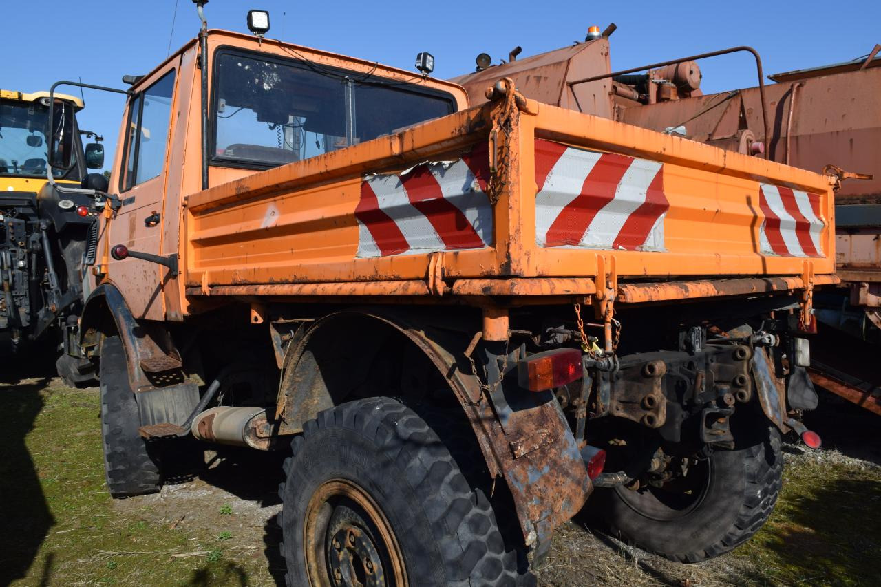 Mercedes-Benz Unimog U 1400 - جرار: صور 4 Mercedes-Benz Unimog U 1400 - جرار: صور 4