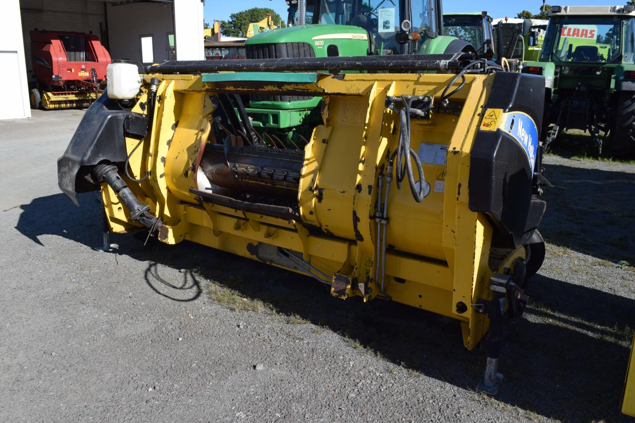 New Holland 273 *Pick Up* - معدات حصادة الأعلاف: صور 4 New Holland 273 *Pick Up* - معدات حصادة الأعلاف: صور 4