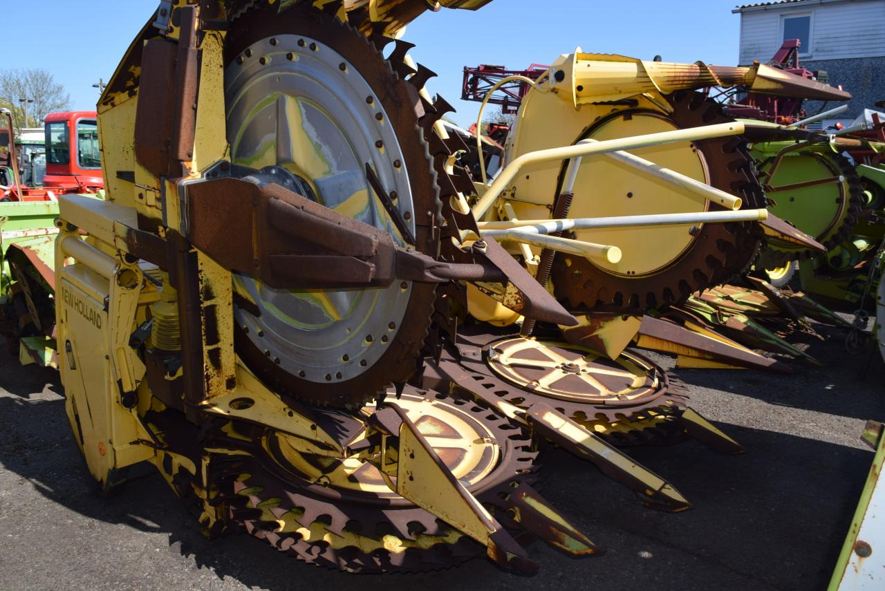 New Holland RI 600 *Maisgebiss* - حصادات الذرة: صور 1 New Holland RI 600 *Maisgebiss* - حصادات الذرة: صور 1