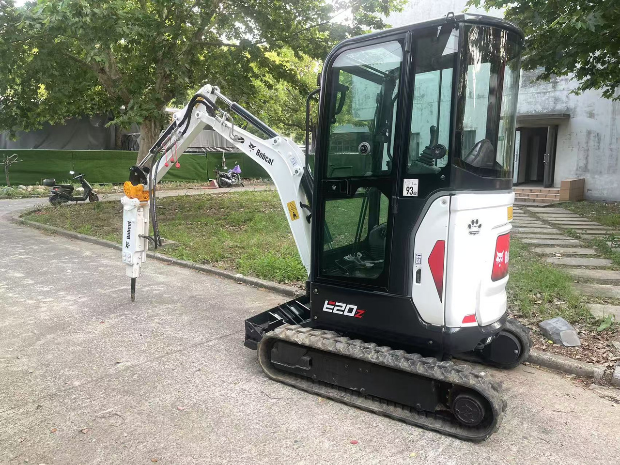BOBCAT E20Z - حفارة مصغرة: صور 1 BOBCAT E20Z - حفارة مصغرة: صور 1