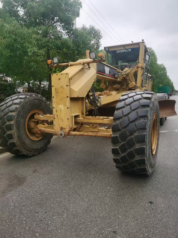 CAT 16H - آلة تسوية الأرض: صور 2 CAT 16H - آلة تسوية الأرض: صور 2