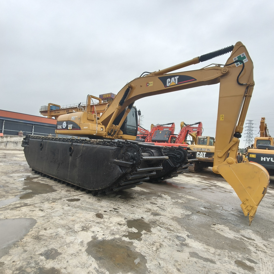 CAT 320C - حفارات برمائية: صور 2 CAT 320C - حفارات برمائية: صور 2