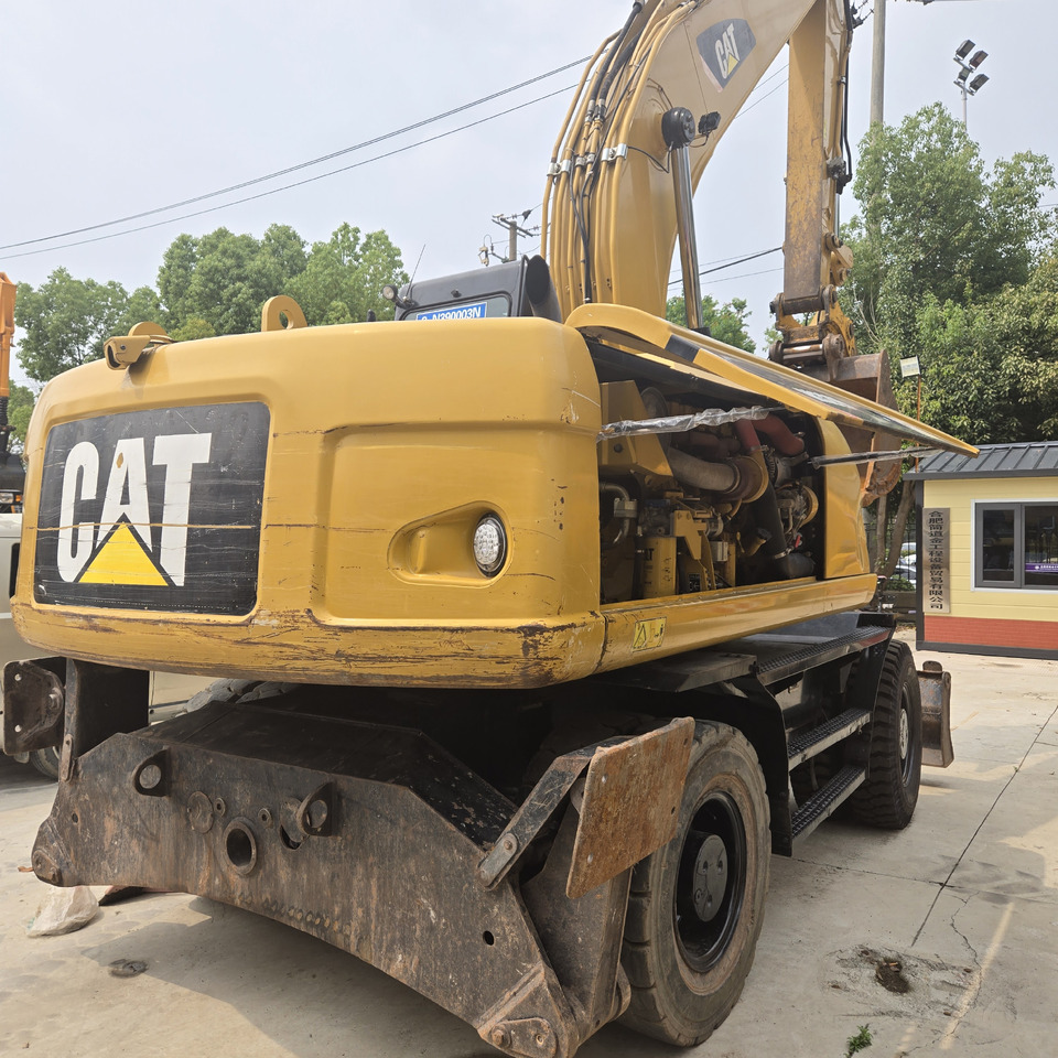 CAT M320D2 - حفارة على عجلات: صور 4 CAT M320D2 - حفارة على عجلات: صور 4
