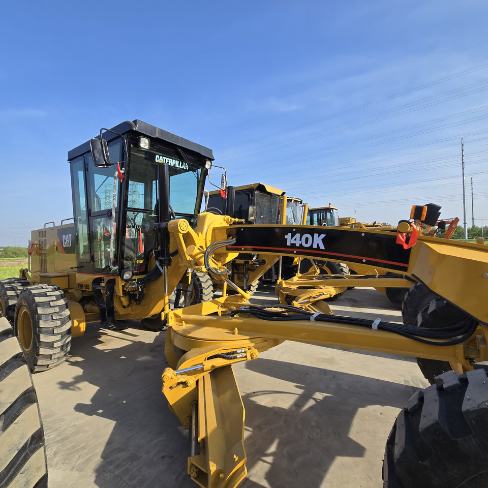 CATERPILLAR 140K - آلة تسوية الأرض: صور 4 CATERPILLAR 140K - آلة تسوية الأرض: صور 4