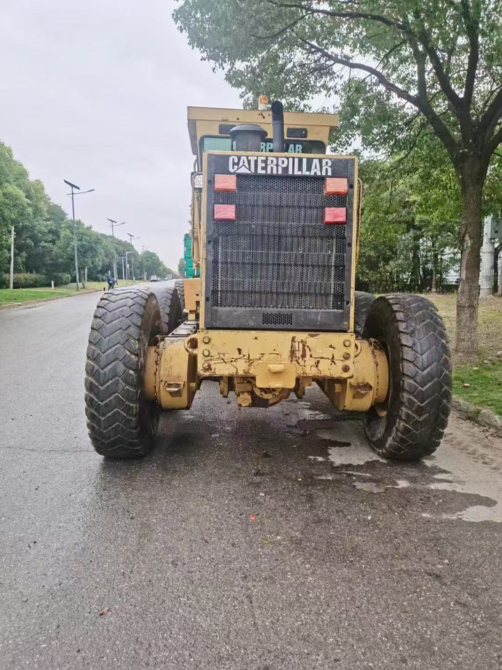 CATERPILLAR 14H - آلة تسوية الأرض: صور 2 CATERPILLAR 14H - آلة تسوية الأرض: صور 2