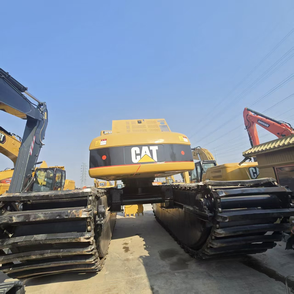 CATERPILLAR 320C - حفارات برمائية: صور 5 CATERPILLAR 320C - حفارات برمائية: صور 5