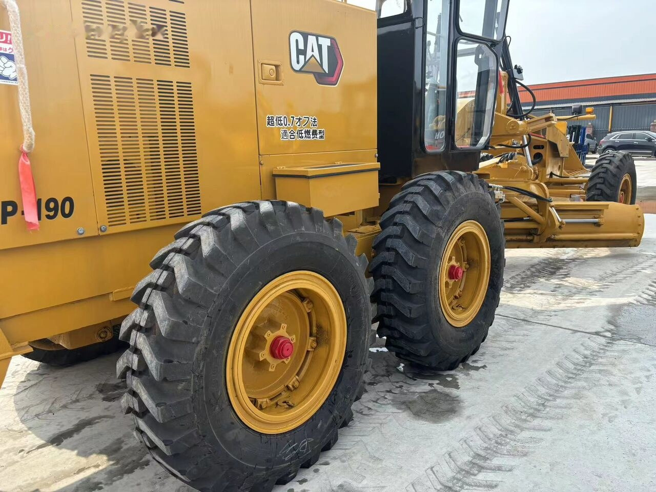 Caterpillar 140G - آلة تسوية الأرض: صور 5 Caterpillar 140G - آلة تسوية الأرض: صور 5