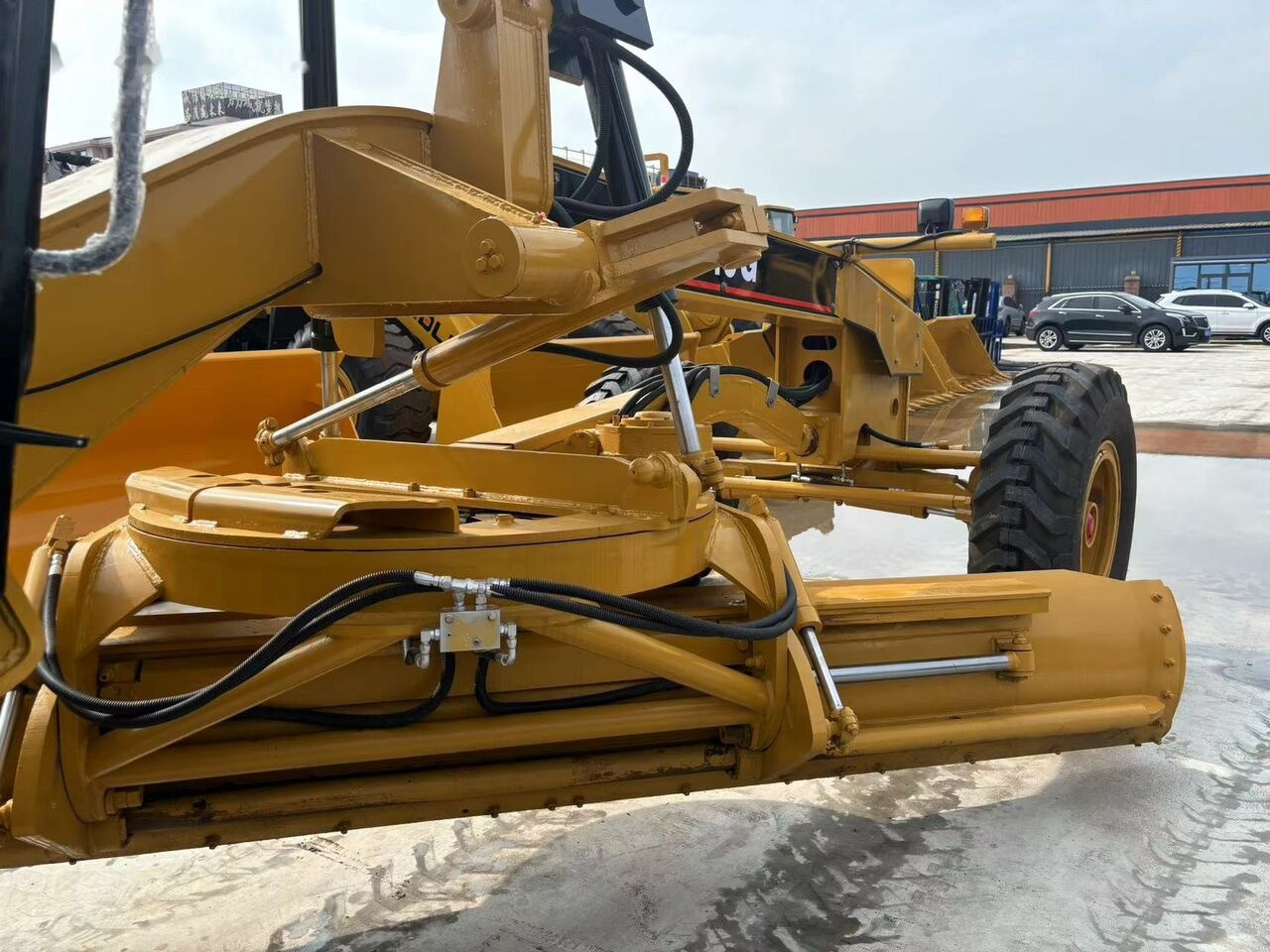 Caterpillar 140G - آلة تسوية الأرض: صور 2 Caterpillar 140G - آلة تسوية الأرض: صور 2