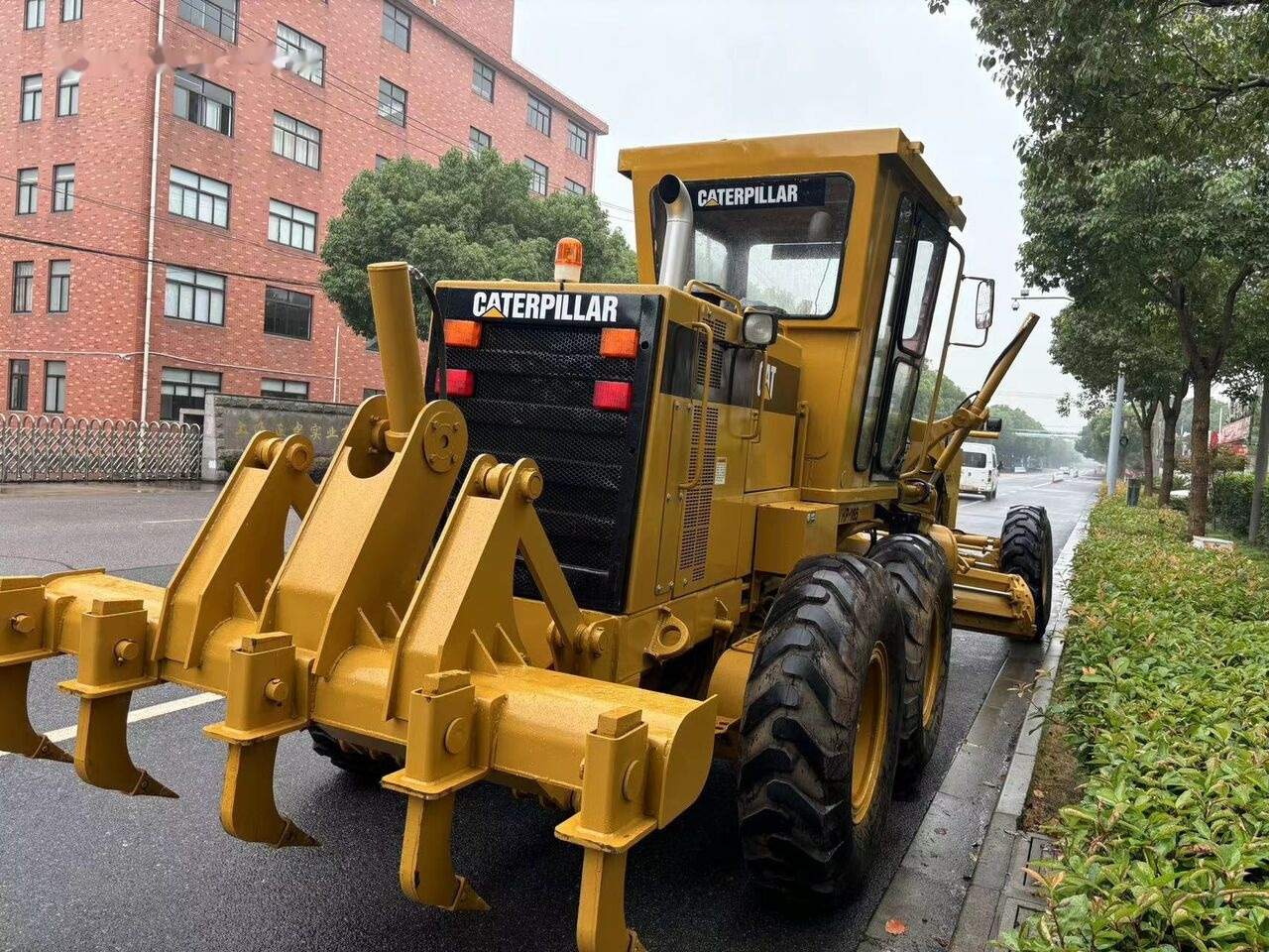 آلة تسوية الأرض Caterpillar 140H: صور 12 آلة تسوية الأرض Caterpillar 140H: صور 12