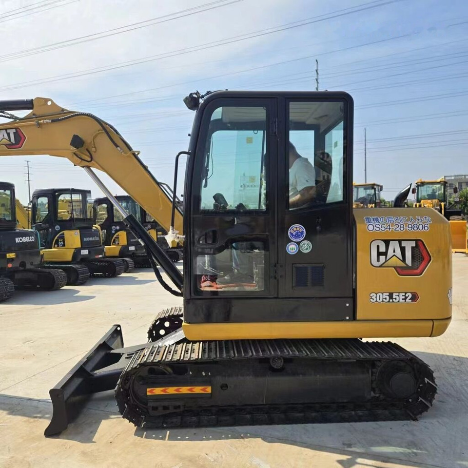 Caterpillar 305.5E2 - حفارة مصغرة: صور 3 Caterpillar 305.5E2 - حفارة مصغرة: صور 3