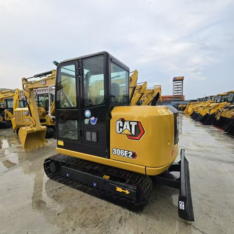 Caterpillar 306E2 - حفارة مصغرة: صور 4 Caterpillar 306E2 - حفارة مصغرة: صور 4