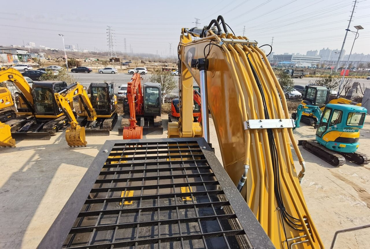 Caterpillar 329D2L - حفارات زحافة: صور 3 Caterpillar 329D2L - حفارات زحافة: صور 3