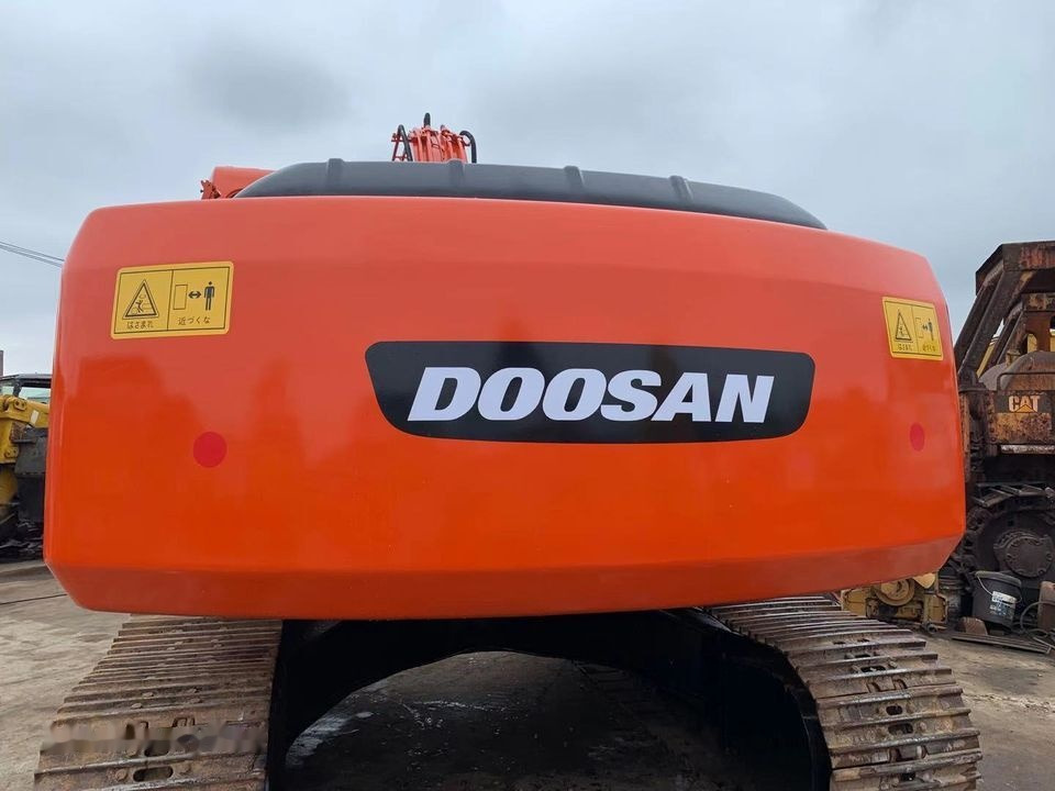 Doosan DX260LC - حفارات زحافة: صور 2 Doosan DX260LC - حفارات زحافة: صور 2