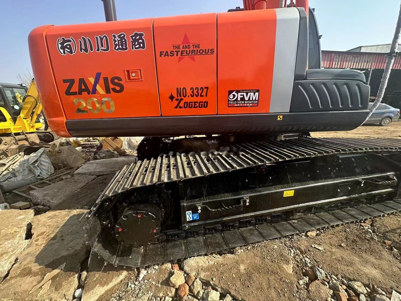 Hitachi ZX200 - حفارات زحافة: صور 5 Hitachi ZX200 - حفارات زحافة: صور 5
