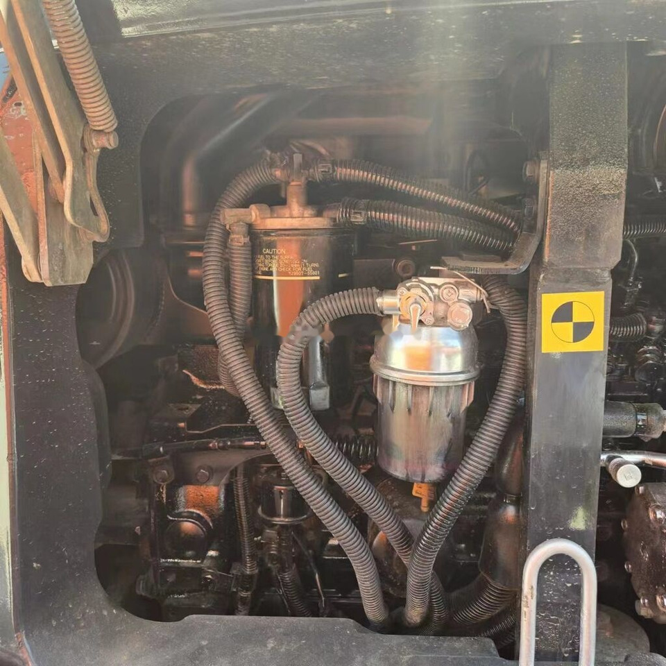 حفارة مصغرة Hitachi ZX50U: صور 10