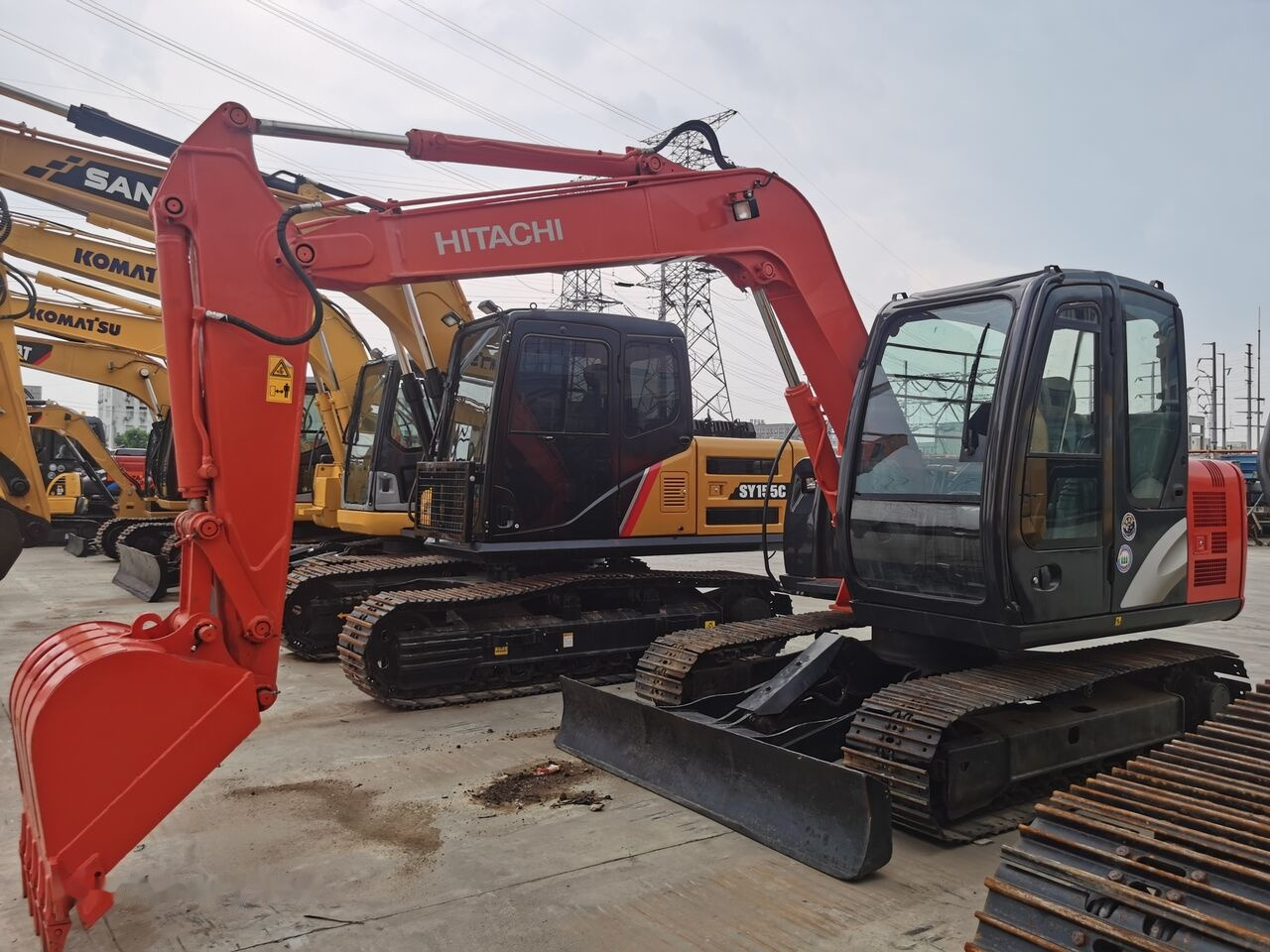 Hitachi ZX70 - حفارة مصغرة: صور 3 Hitachi ZX70 - حفارة مصغرة: صور 3