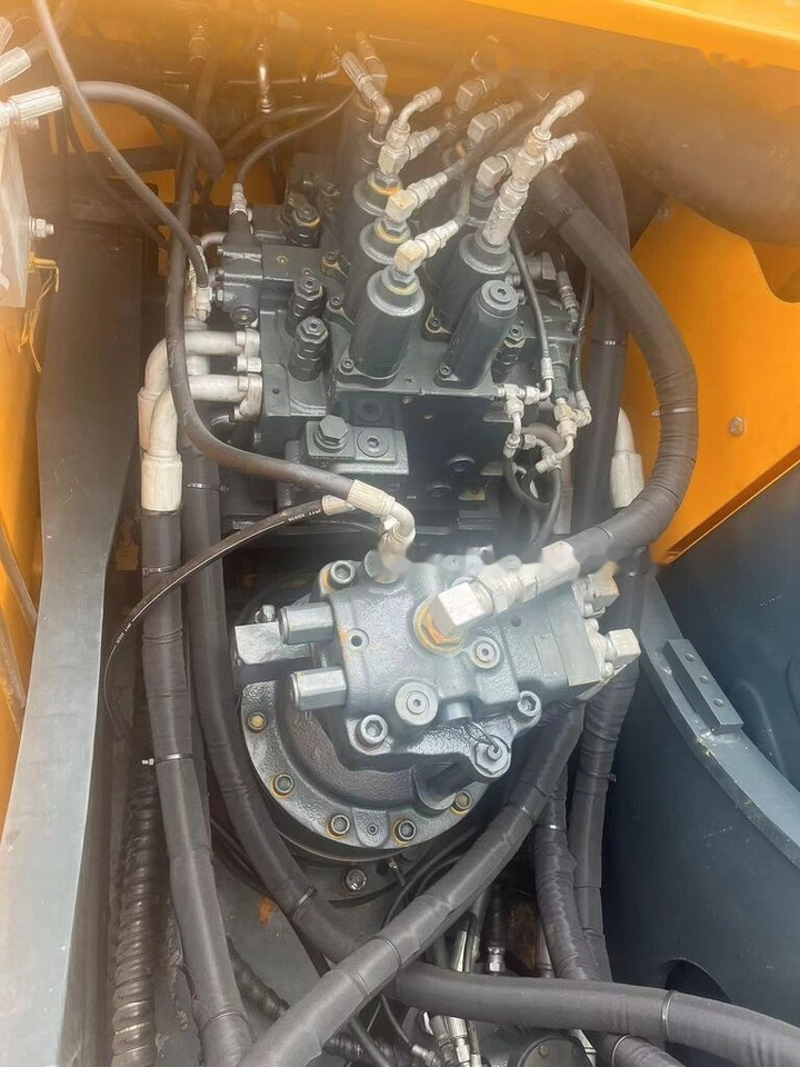 Hyundai 210W-9 إيجار Hyundai 210W-9: صور 13