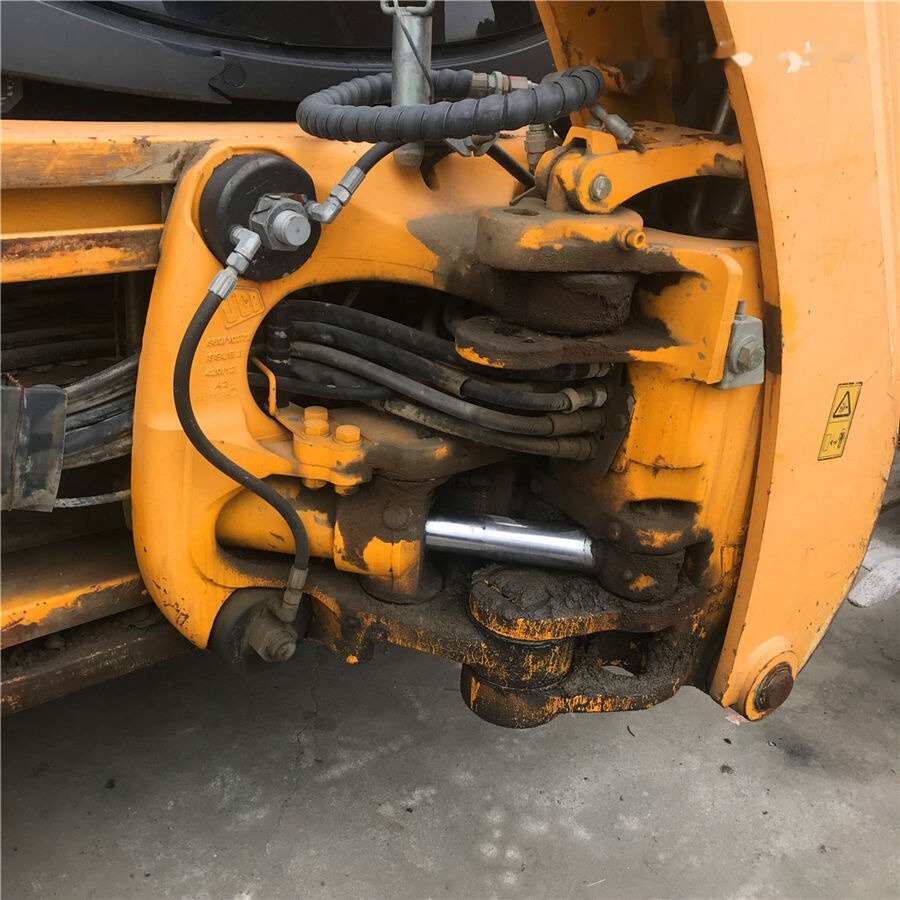 JCB 3CX-4T - حفار متعدد الاستخدام: صور 2 JCB 3CX-4T - حفار متعدد الاستخدام: صور 2