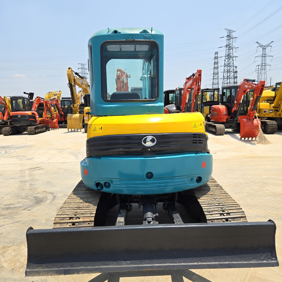KUBOTA KX155 - حفارة مصغرة: صور 4 KUBOTA KX155 - حفارة مصغرة: صور 4