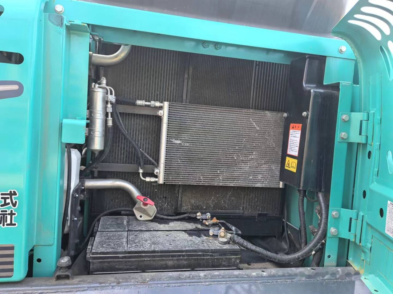 Kobelco SK200D - حفارات زحافة: صور 5 Kobelco SK200D - حفارات زحافة: صور 5