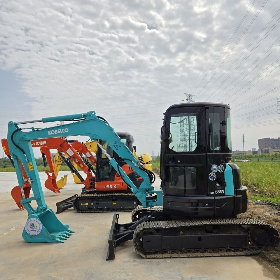 Kobelco SK55SR - حفارة مصغرة: صور 1 Kobelco SK55SR - حفارة مصغرة: صور 1