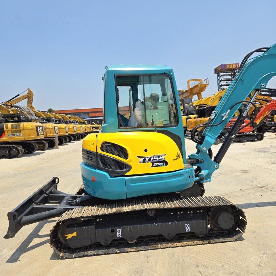 Kubota KX155 - حفارة مصغرة: صور 3 Kubota KX155 - حفارة مصغرة: صور 3