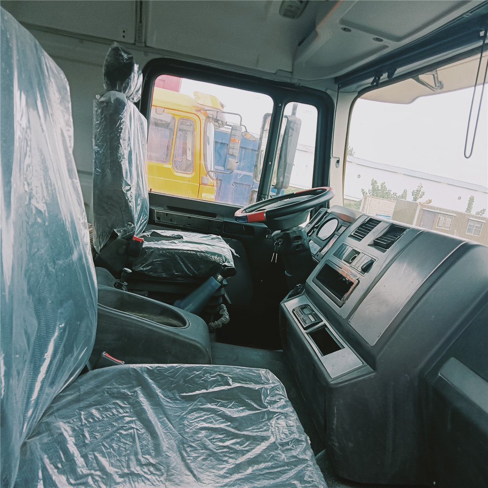 SHACMAN F3000 trailer head - شاحنة جرار: صور 5 SHACMAN F3000 trailer head - شاحنة جرار: صور 5