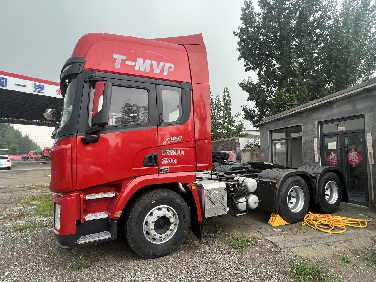 SHACMAN X3000 - شاحنة جرار: صور 4 SHACMAN X3000 - شاحنة جرار: صور 4