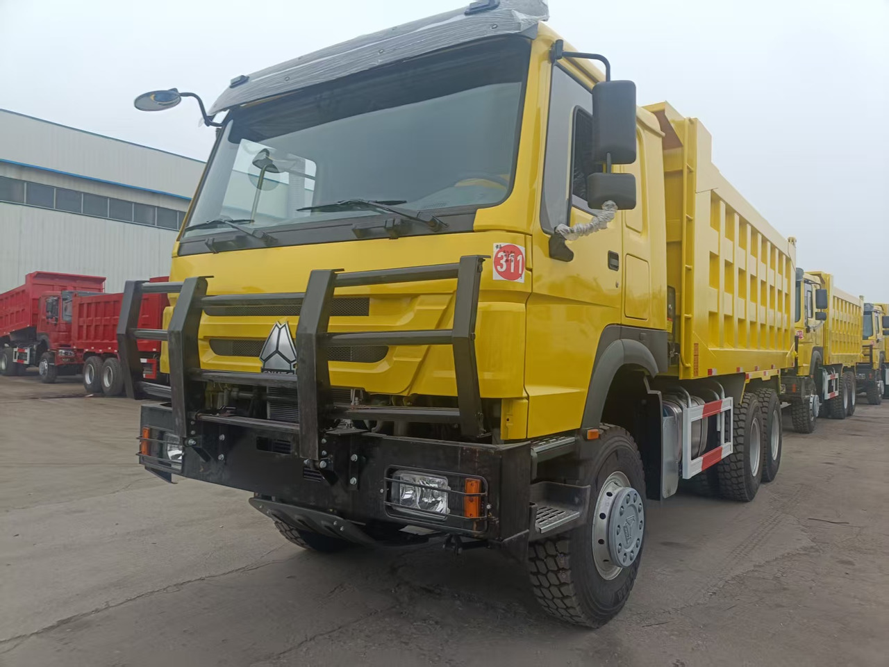 SINOTRUK HOWO 6x4 - قلابات: صور 3 SINOTRUK HOWO 6x4 - قلابات: صور 3