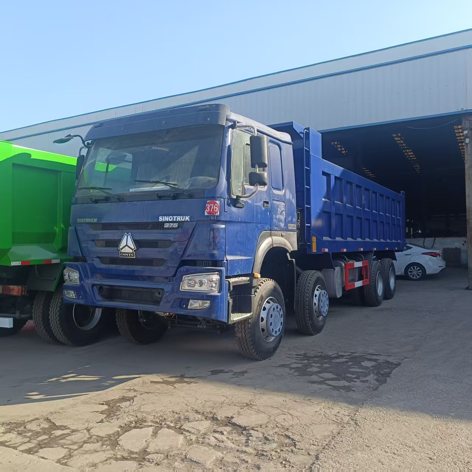 SINOTRUK HOWO 8x4 - قلابات: صور 5 SINOTRUK HOWO 8x4 - قلابات: صور 5