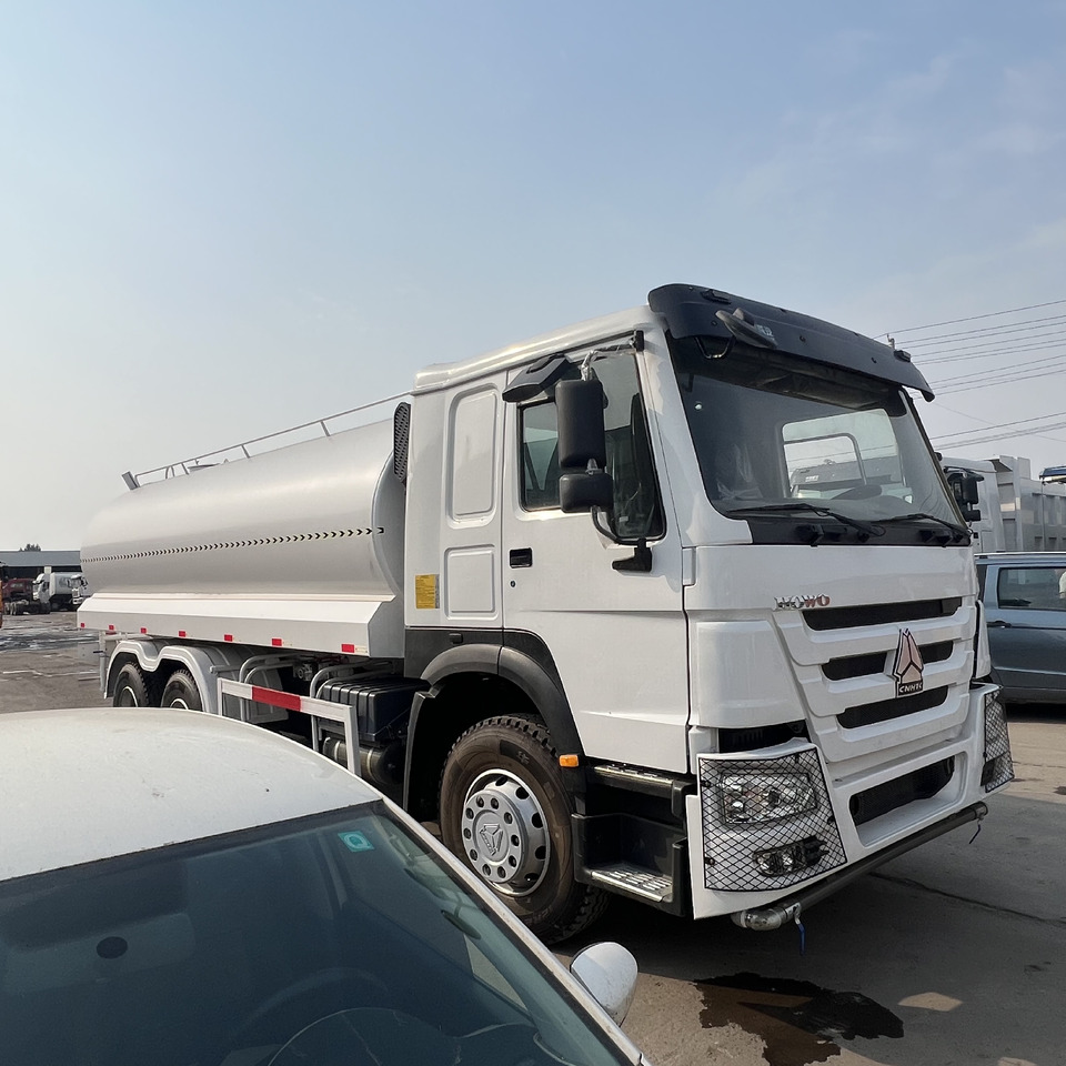 SINOTRUK HOWO sprinkler - شاحنة صهريج: صور 3 SINOTRUK HOWO sprinkler - شاحنة صهريج: صور 3