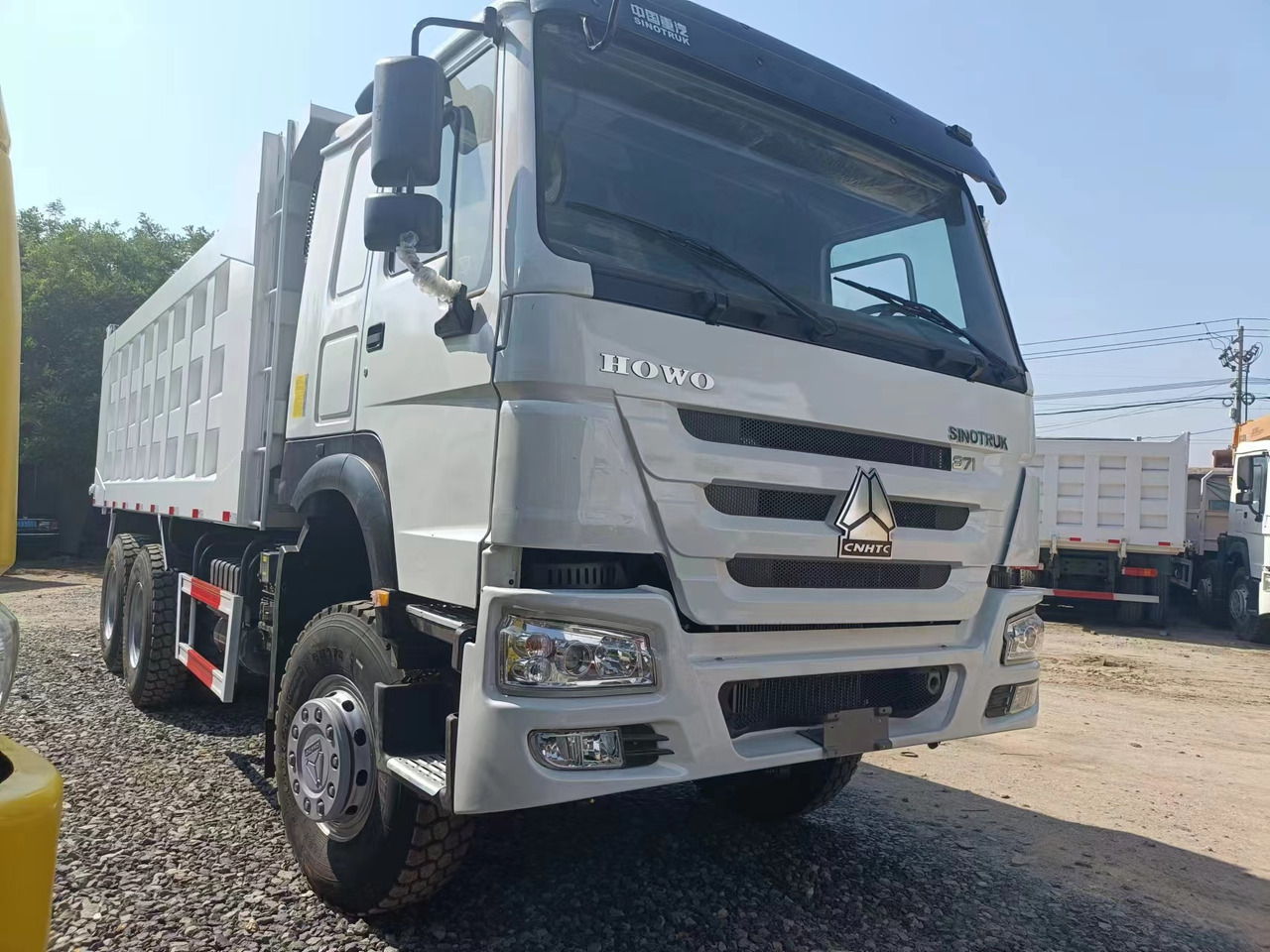 SINOTRUK HOWO - قلابات: صور 1 SINOTRUK HOWO - قلابات: صور 1