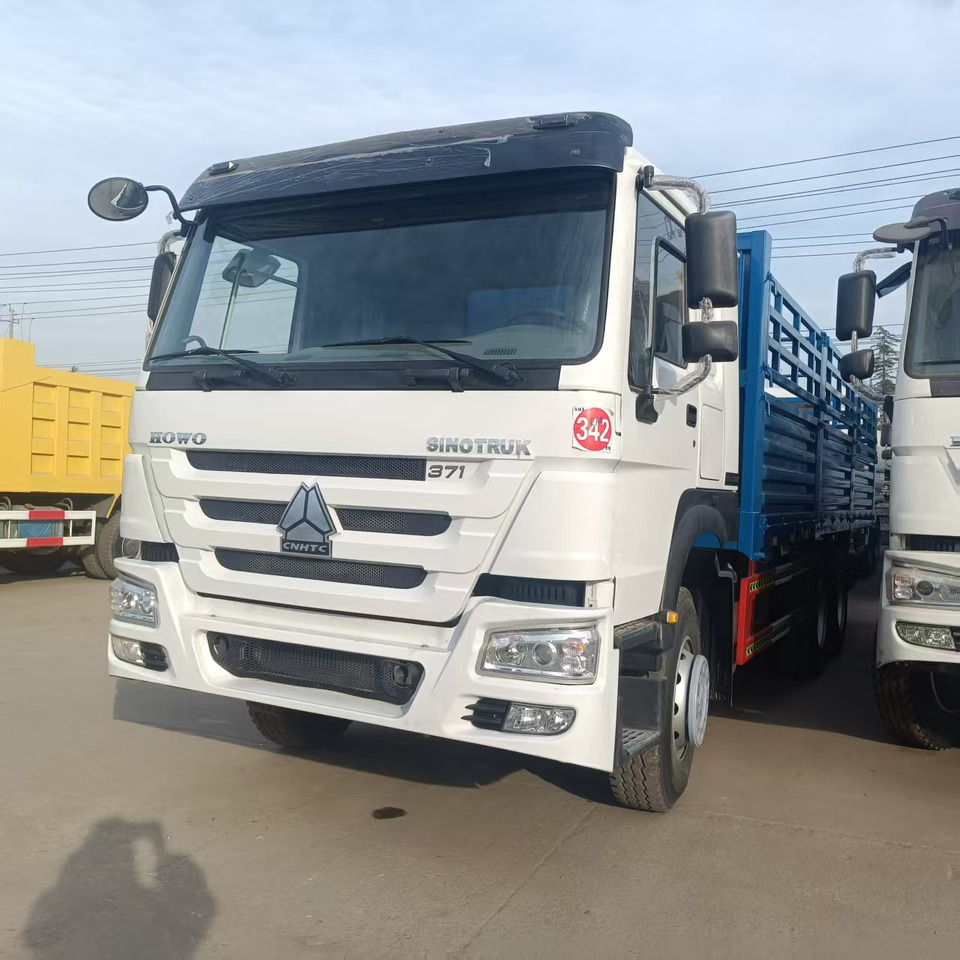 SINOTRUK HOWO - شاحنة: صور 5 SINOTRUK HOWO - شاحنة: صور 5