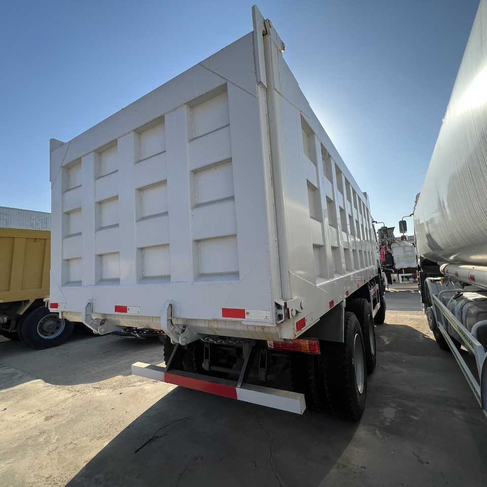 SINOTRUK HOWO - قلابات: صور 4 SINOTRUK HOWO - قلابات: صور 4