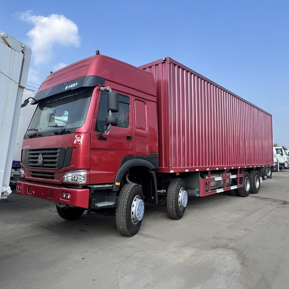 SINOTRUK HOWO - بصندوق مغلق شاحنة: صور 1 SINOTRUK HOWO - بصندوق مغلق شاحنة: صور 1