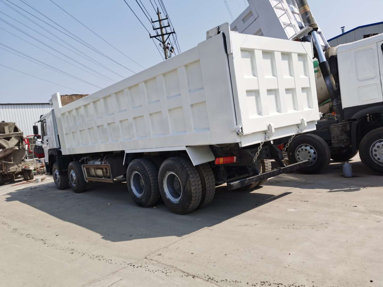 SINOTRUK HOWO - قلابات: صور 3 SINOTRUK HOWO - قلابات: صور 3