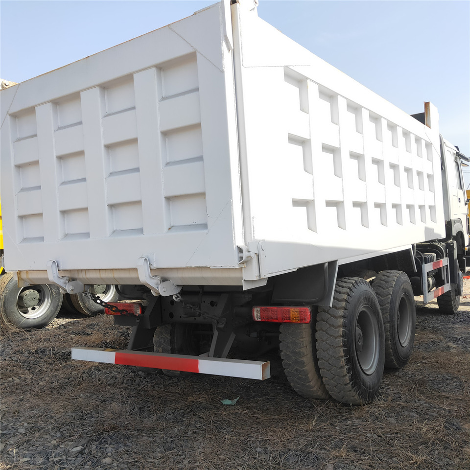SINOTRUK HOWO - قلابات: صور 5 SINOTRUK HOWO - قلابات: صور 5