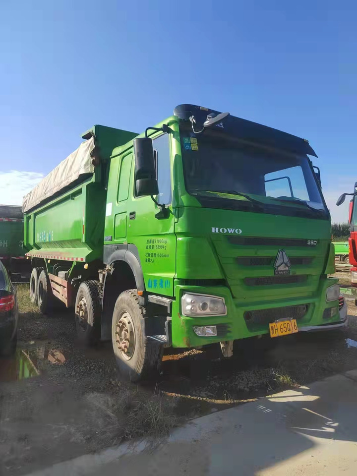 SINOTRUK HOWO - بصندوق مغلق شاحنة: صور 2 SINOTRUK HOWO - بصندوق مغلق شاحنة: صور 2