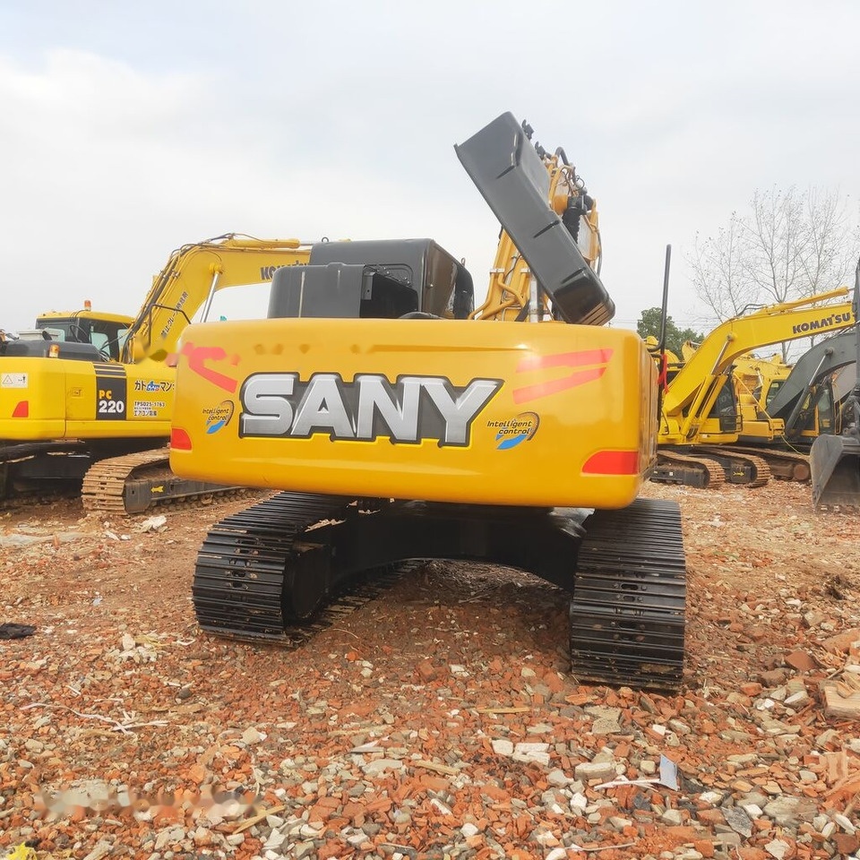 Sany SY215C PRO - حفارات زحافة: صور 2 Sany SY215C PRO - حفارات زحافة: صور 2