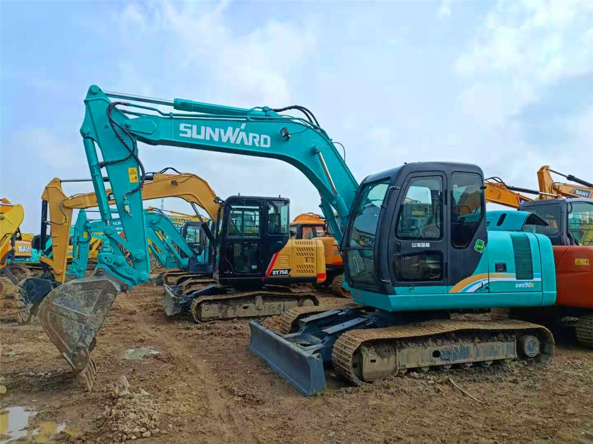 Sunward SWE90 - حفارات زحافة: صور 1 Sunward SWE90 - حفارات زحافة: صور 1