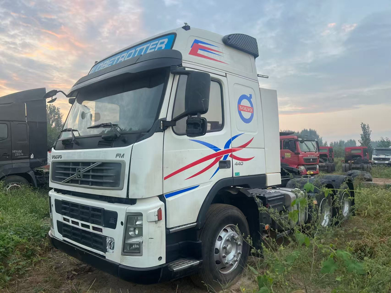 Volvo FM440 - شاحنة جرار: صور 4 Volvo FM440 - شاحنة جرار: صور 4