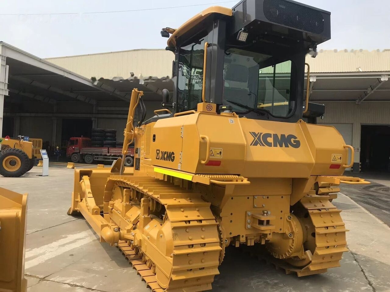 بلدوزر XCMG D170: صور 9