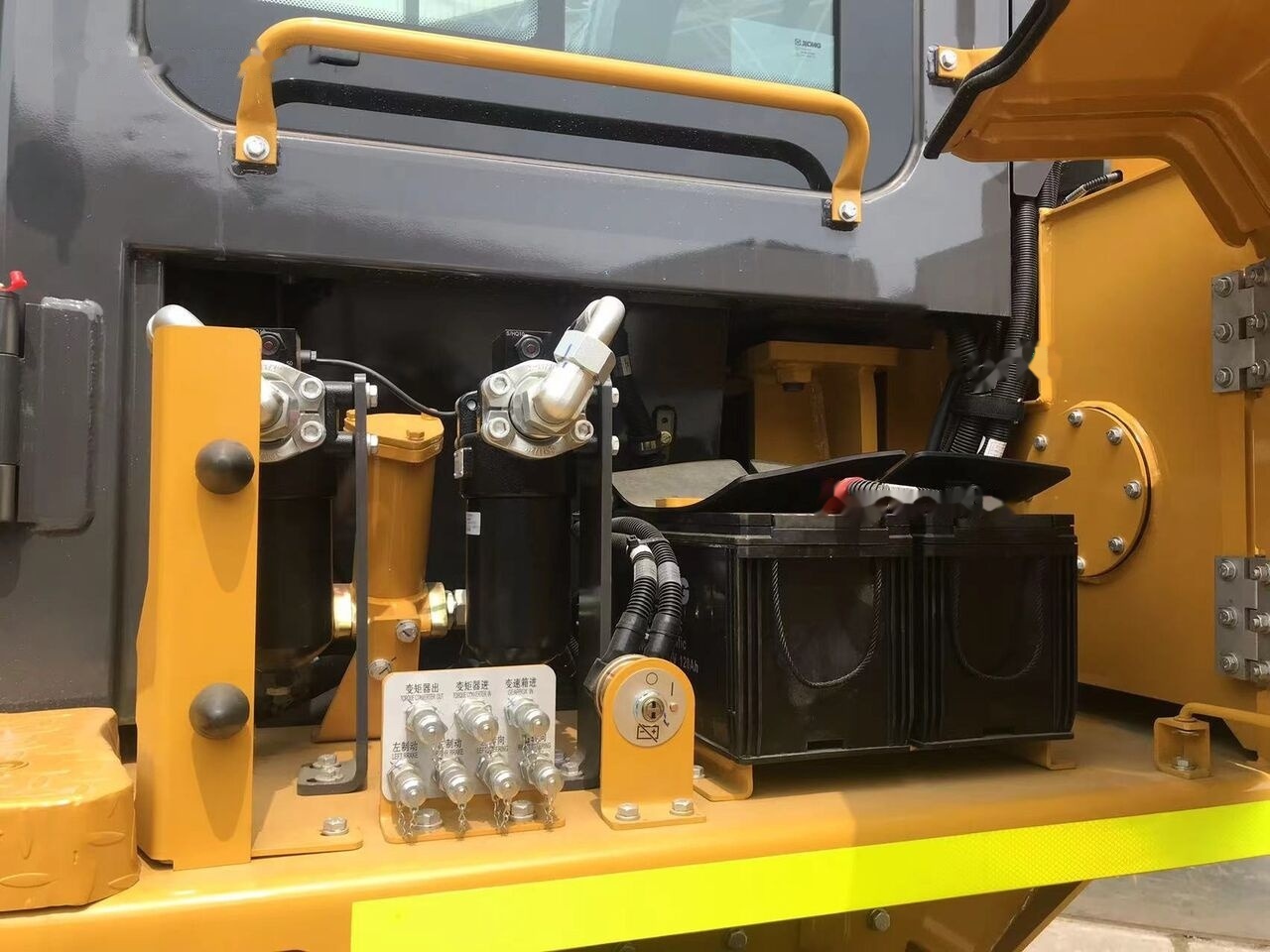 بلدوزر XCMG D170: صور 10