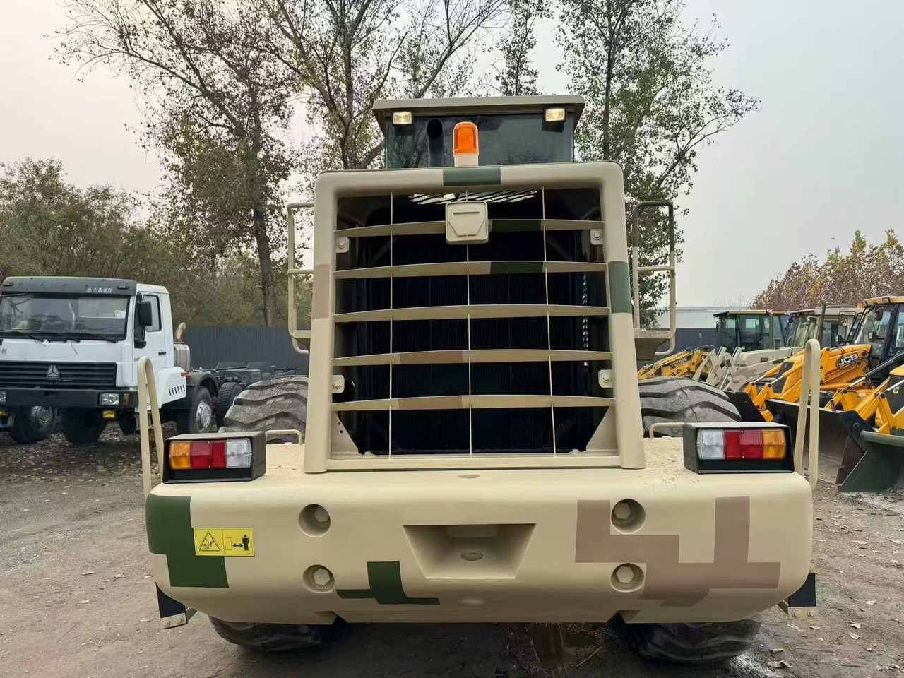 XCMG LW500KL - اللودر بعجل: صور 5 XCMG LW500KL - اللودر بعجل: صور 5