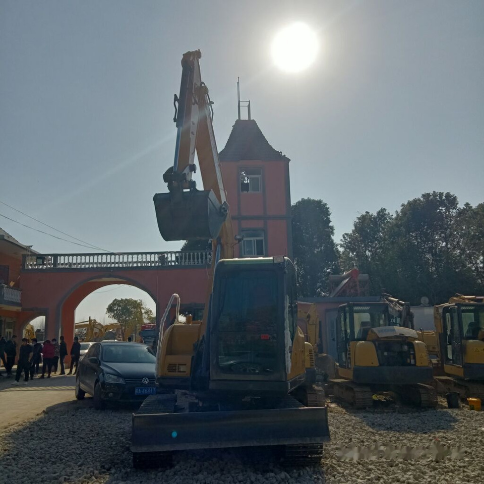 XCMG XE75DA - حفارة مصغرة: صور 5 XCMG XE75DA - حفارة مصغرة: صور 5