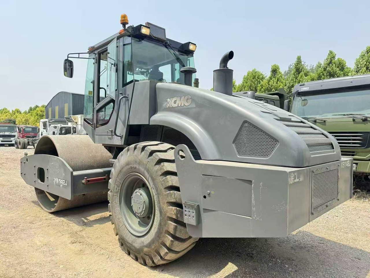 XCMG XS142J - مدحلة الأسفلت: صور 5 XCMG XS142J - مدحلة الأسفلت: صور 5