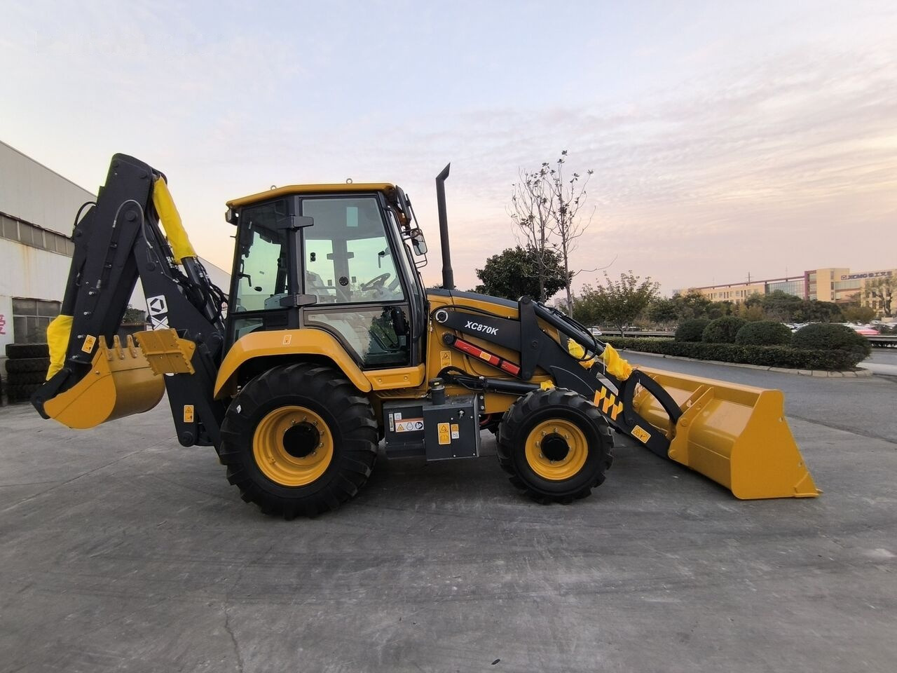 XCMG XT870K - حفار متعدد الاستخدام: صور 4 XCMG XT870K - حفار متعدد الاستخدام: صور 4